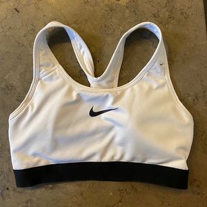 nike white sports bra